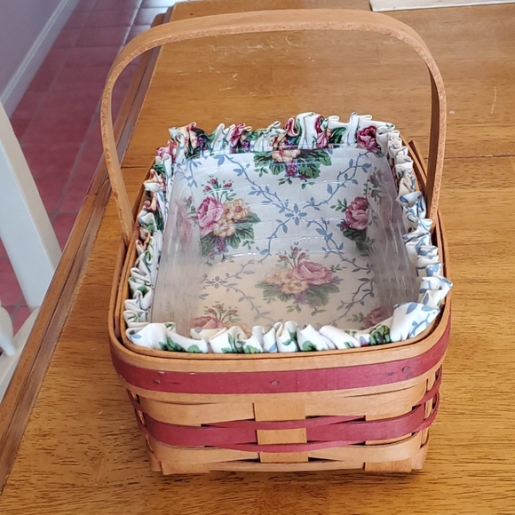 Longaberger 1994 Mothet's Day basket - Picture 4 of 13